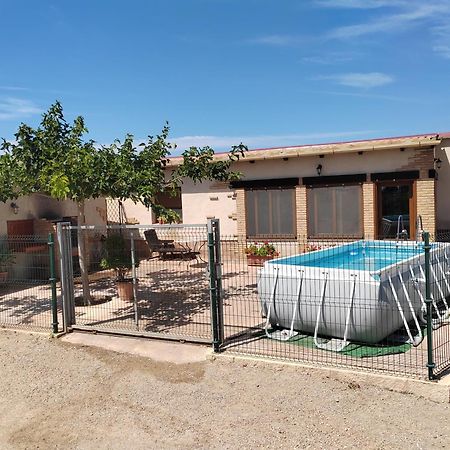 منزل الضيف ديلتيبري  في Casa La Tora المظهر الخارجي الصورة