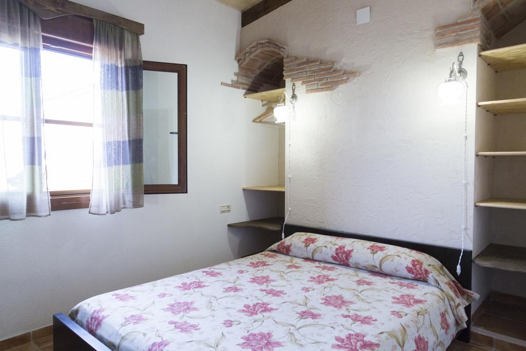 منزل الضيف ديلتيبري  في Casa La Tora المظهر الخارجي الصورة